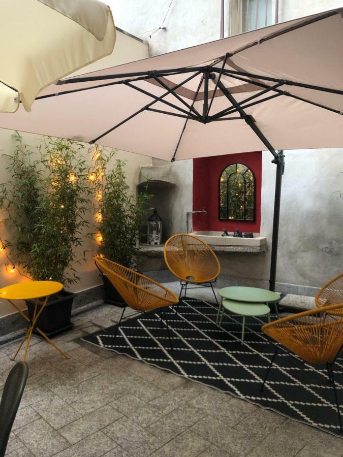 Apartament La Via Degli Artisti Arona Zewnętrze zdjęcie