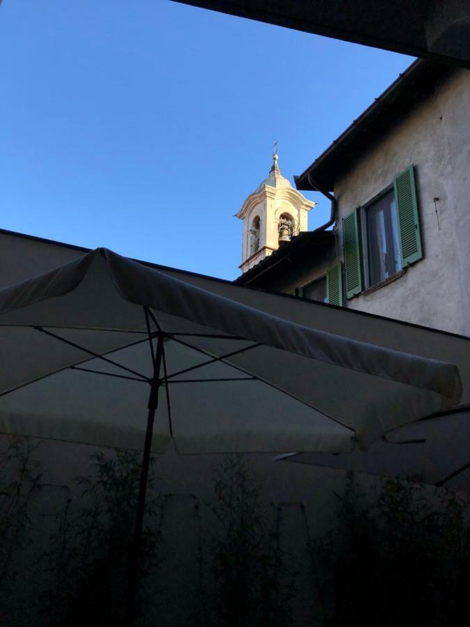 Apartament La Via Degli Artisti Arona Zewnętrze zdjęcie
